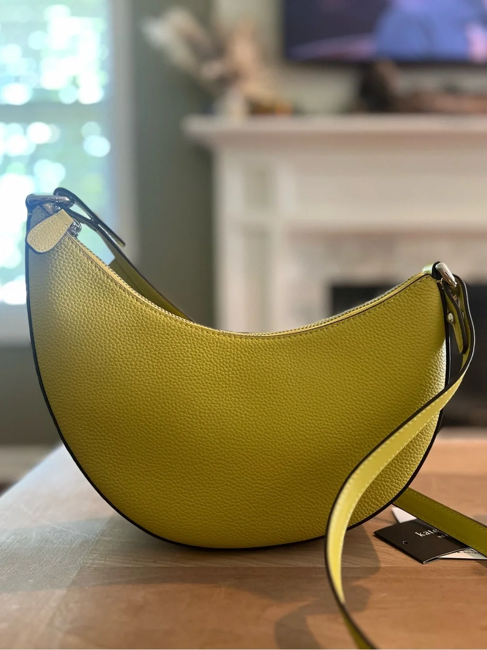 Kate Spade New York Duo Small Pebbled Leather Crossbody Clutch Bag in Lime